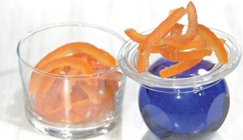 @ Orangenschalen-Stäbchen/-Streifen kandiert & abgetropft