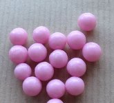 @ Zucker-Kugeln 'Rosen-Perlen', pink-rot dragiert