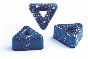 @ Gießform Praline | Pralinengießform 21 dreieckige Formen mit Loch